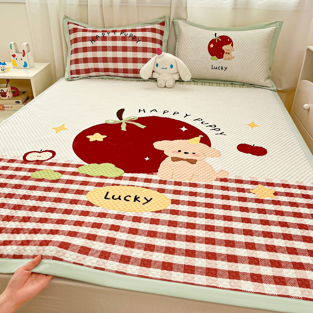 91家纺网 家纺一手货源 找家纺 寐居家纺 2026新款冰豆豆大版系列凉席席子 苹果狗