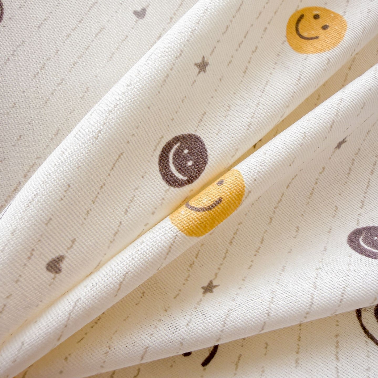 91家纺网 家纺一手货源 找家纺 女子家纺 2026新款全棉纯棉12868卡通印花四件套 小微笑