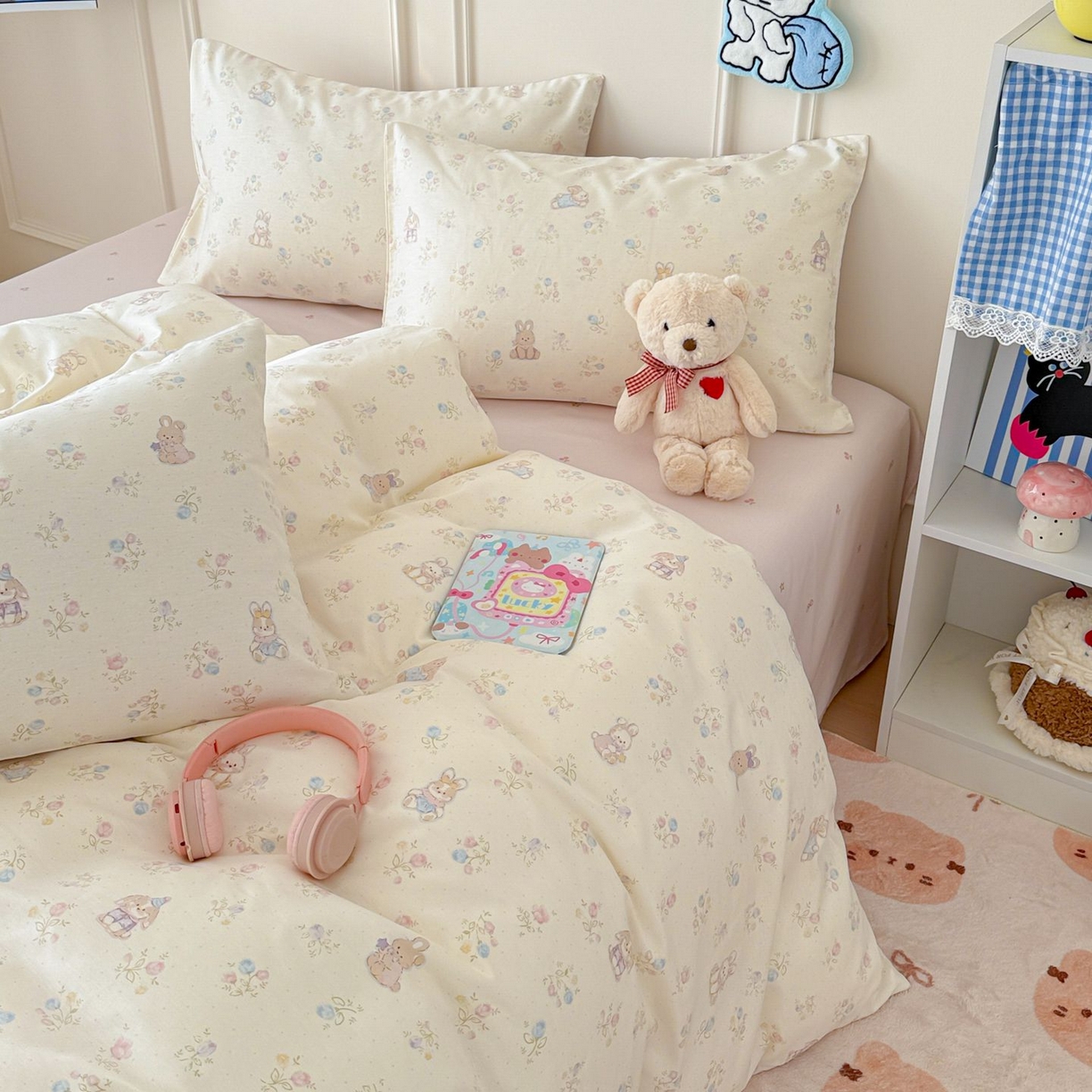 91家纺网 家纺一手货源 找家纺 女子家纺 2026新款全棉纯棉12868卡通印花四件套 兔叽碎花