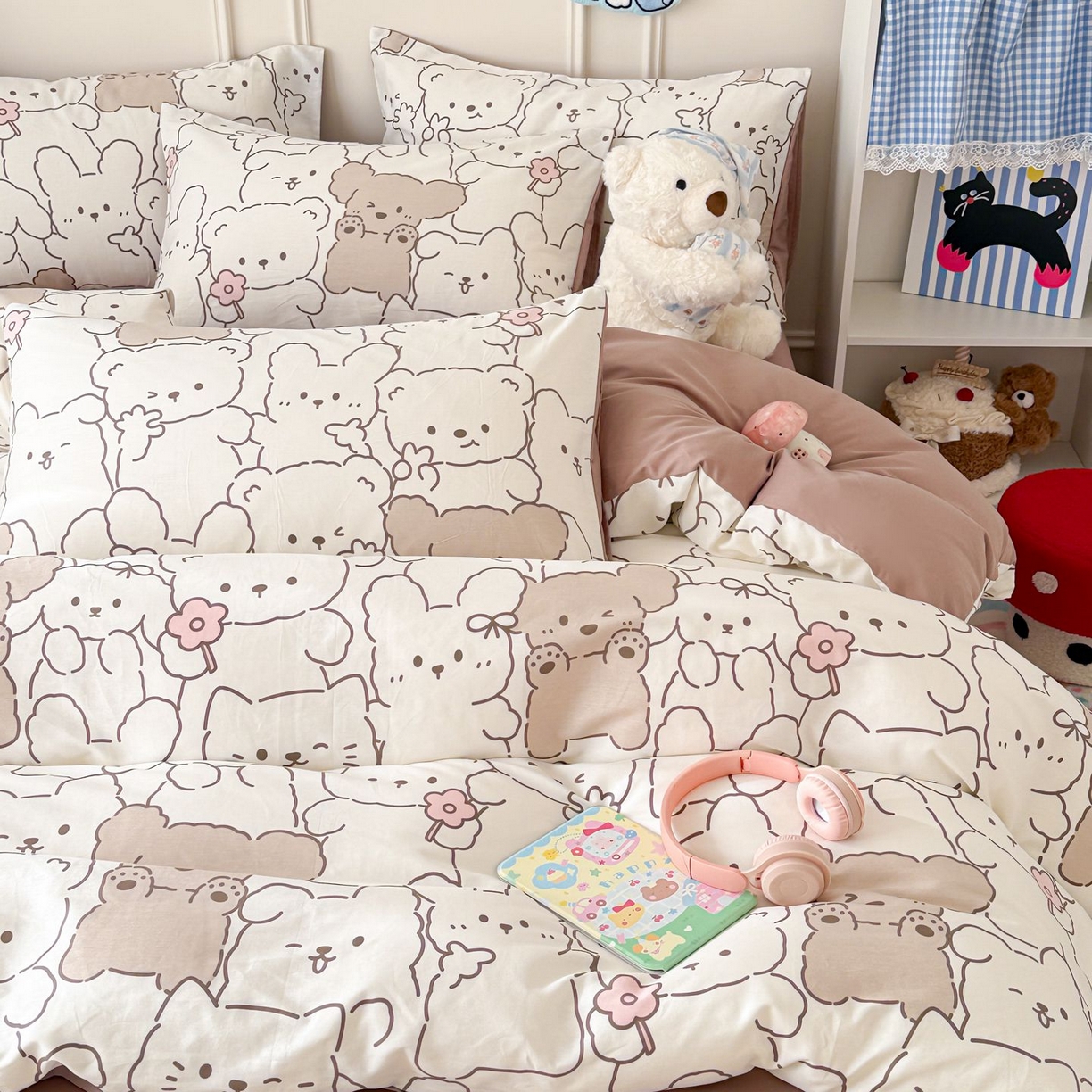 91家纺网 家纺一手货源 找家纺 女子家纺 2026新款全棉纯棉12868卡通印花四件套 小熊涂鸦