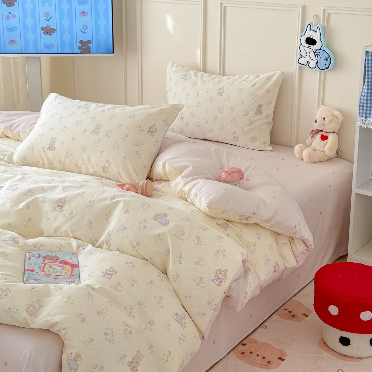 91家纺网 家纺一手货源 找家纺 女子家纺 2026新款全棉纯棉12868卡通印花四件套 兔叽碎花