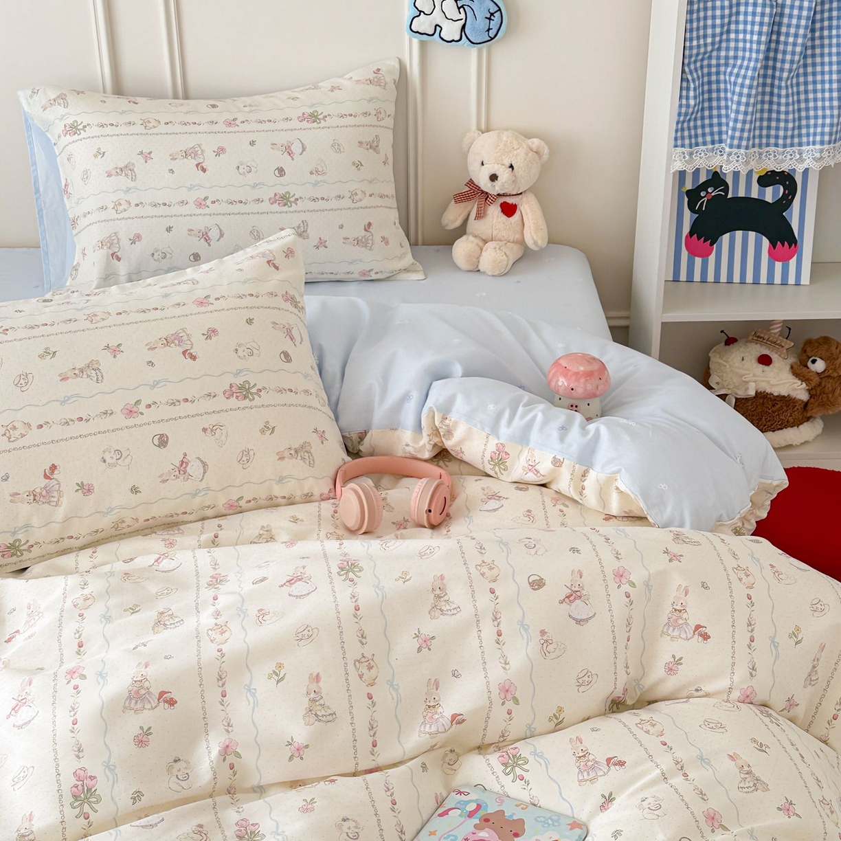 91家纺网 家纺一手货源 找家纺 女子家纺 2026新款全棉纯棉12868卡通印花四件套 兔与花