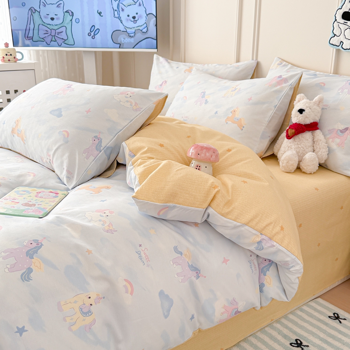 91家纺网 家纺一手货源 找家纺 女子家纺 2026新款全棉纯棉12868卡通印花四件套 独角兽与天马