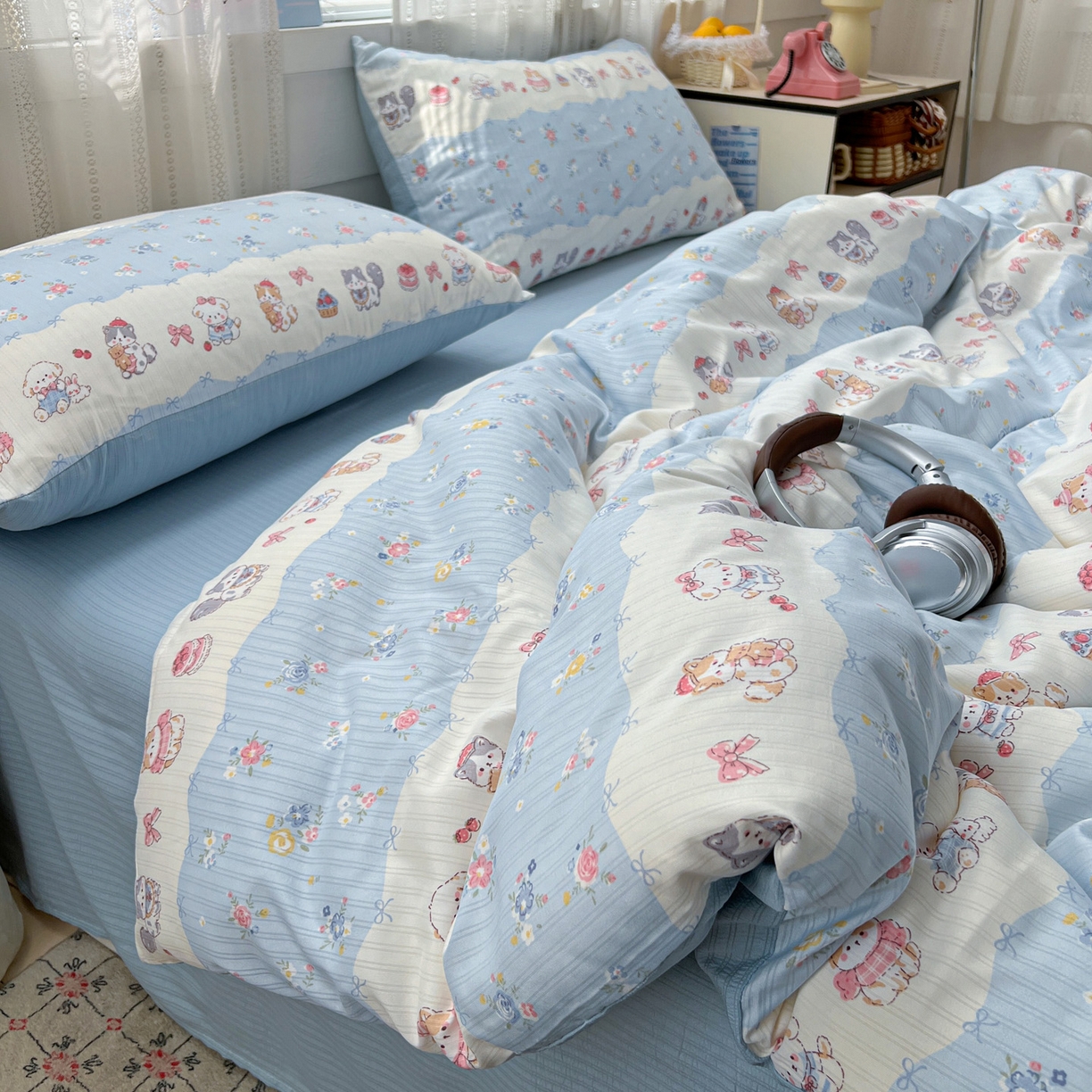 91家纺网 家纺一手货源 找家纺 王朝国际 2026新款A类彩竺棉印花四件套 暴富猫