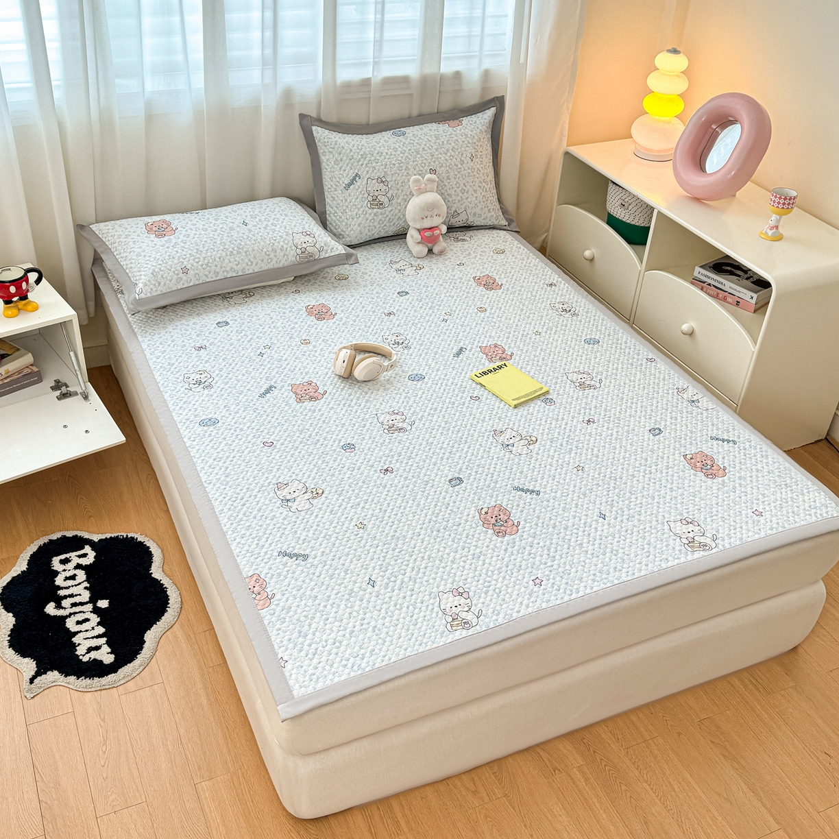 91家纺网 家纺一手货源 找家纺 寐居家纺 2026新款冰豆豆数码印花席三明治底凉席席子 豹纹猫咪