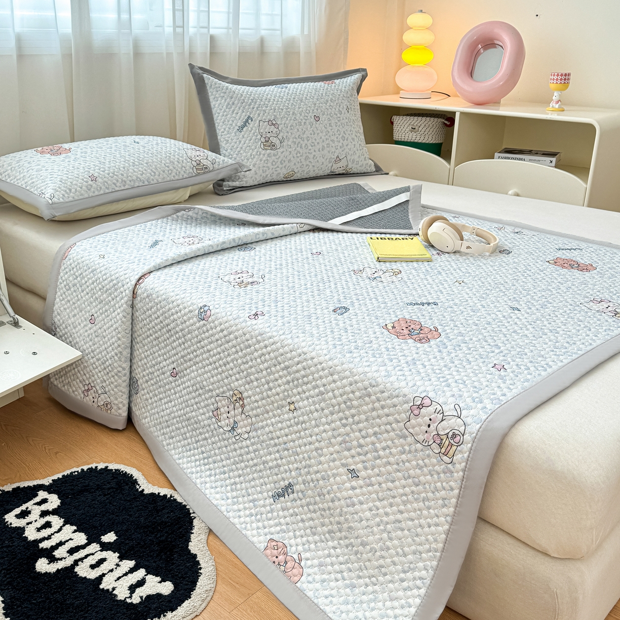 91家纺网 家纺一手货源 找家纺 寐居家纺 2026新款冰豆豆数码印花席三明治底凉席席子 豹纹猫咪