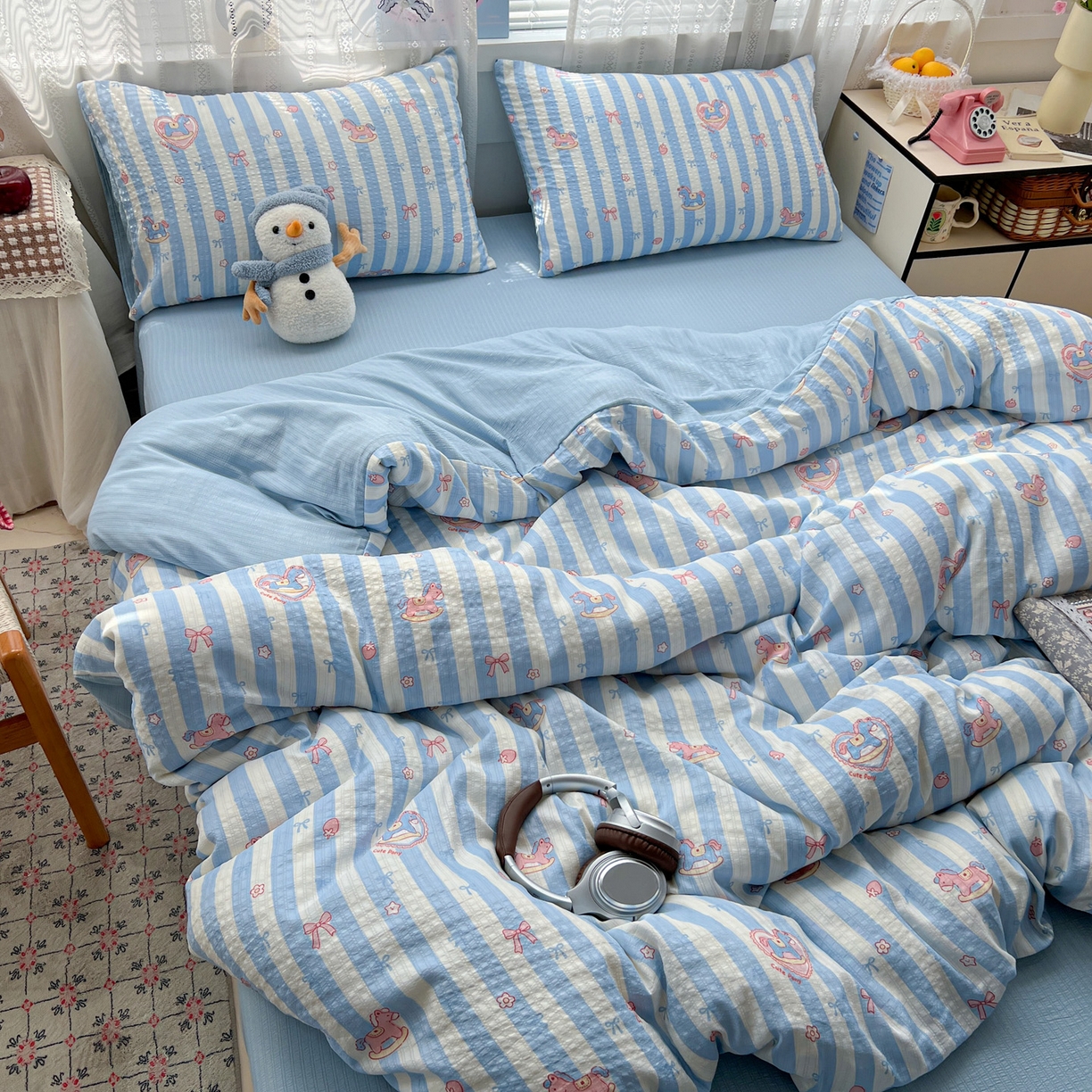 91家纺网 家纺一手货源 找家纺 王朝国际 2026新款A类彩竺棉印花四件套 开心马