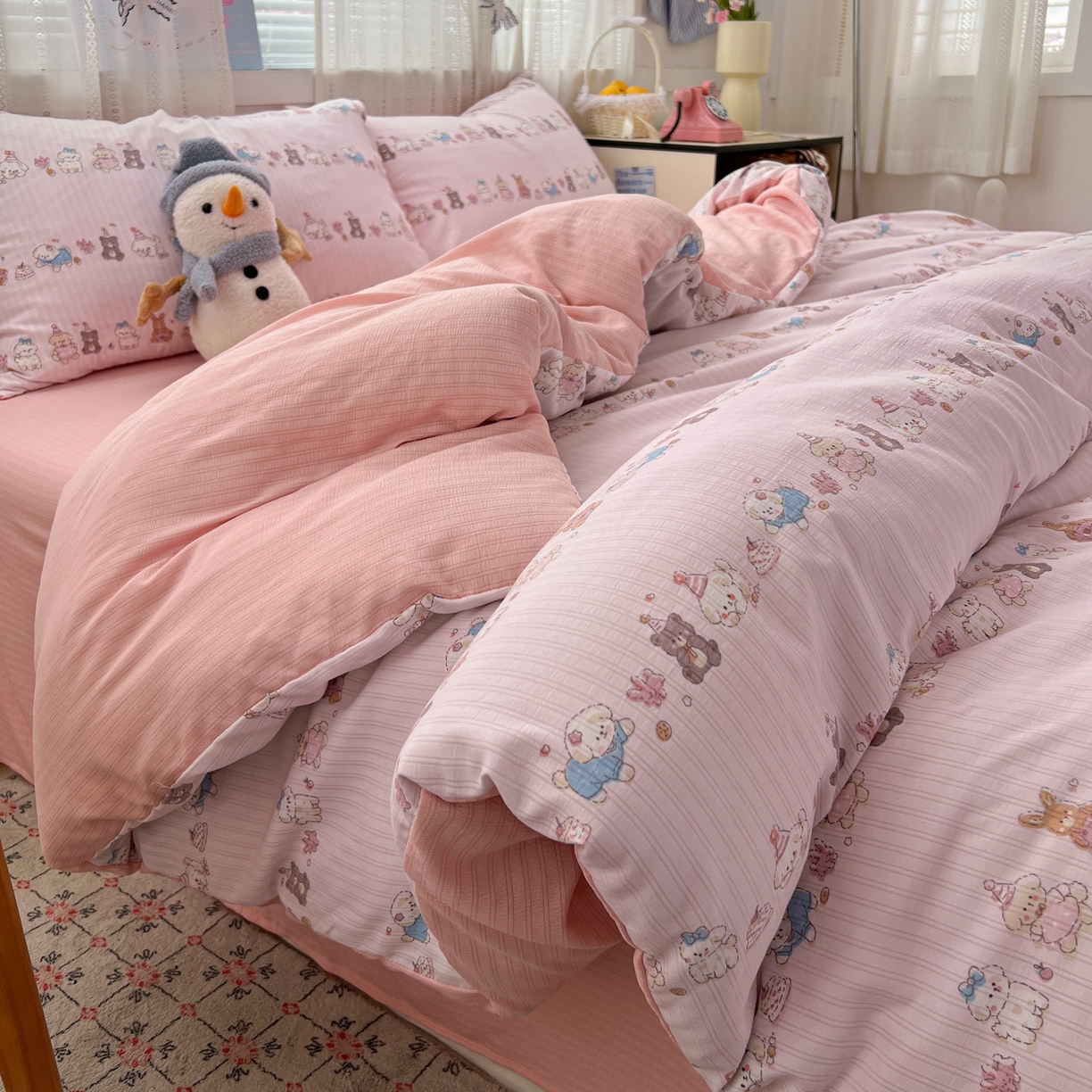 91家纺网 家纺一手货源 找家纺 王朝国际 2026新款A类彩竺棉印花四件套 萌宠乐园