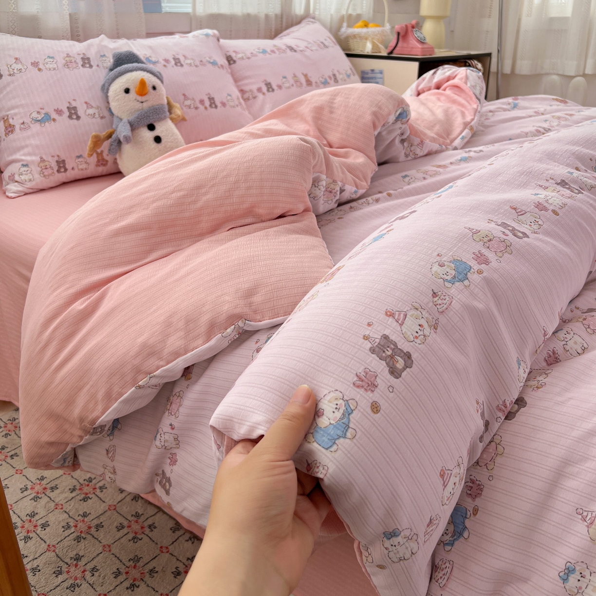 91家纺网 家纺一手货源 找家纺 王朝国际 2026新款A类彩竺棉印花四件套 萌宠乐园