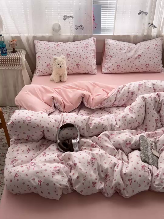 91家纺网 家纺一手货源 找家纺 王朝国际 2026新款A类彩竺棉印花四件套 甜心宝贝