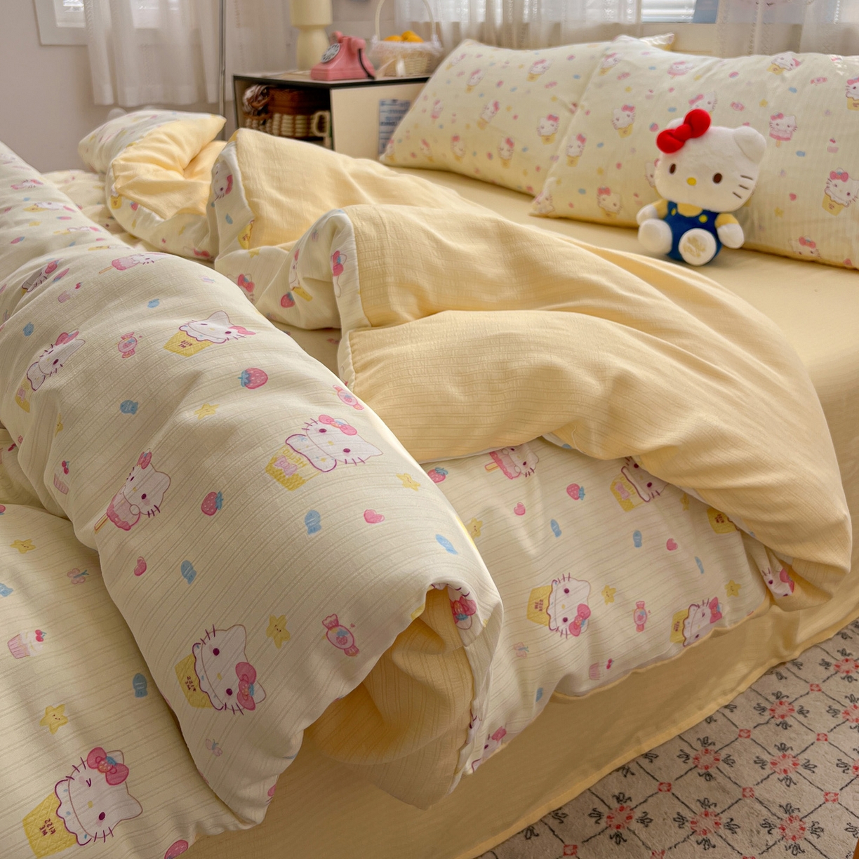 91家纺网 家纺一手货源 找家纺 王朝国际 2026新款A类彩竺棉印花四件套 芝士猫