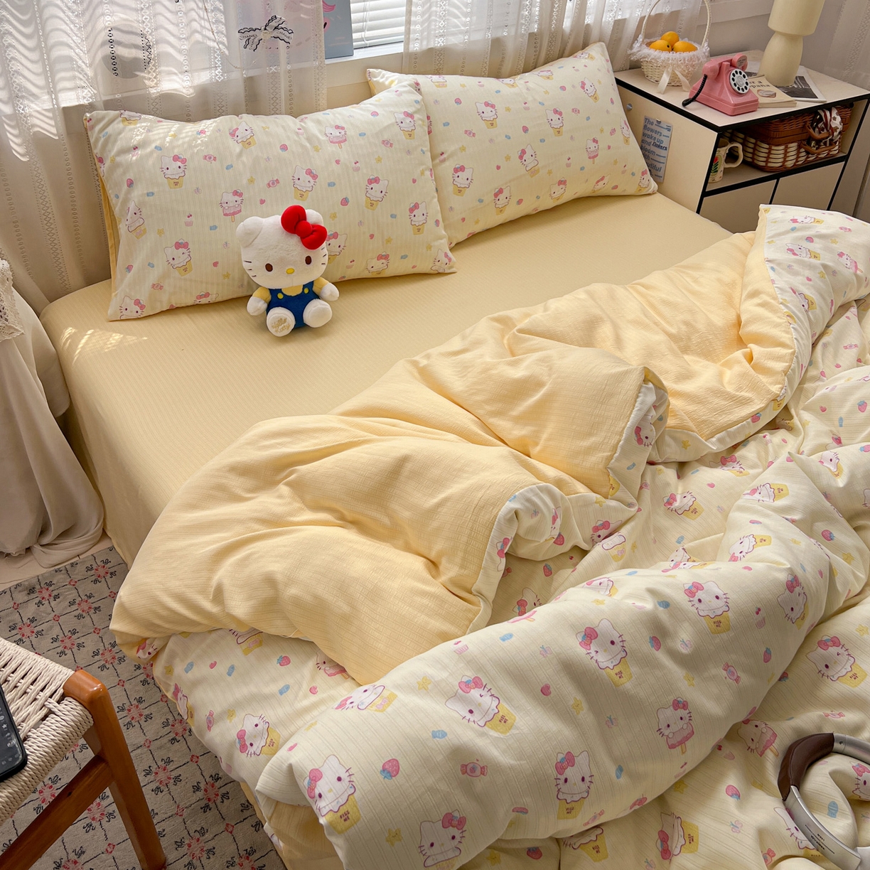 91家纺网 家纺一手货源 找家纺 王朝国际 2026新款A类彩竺棉印花四件套 芝士猫