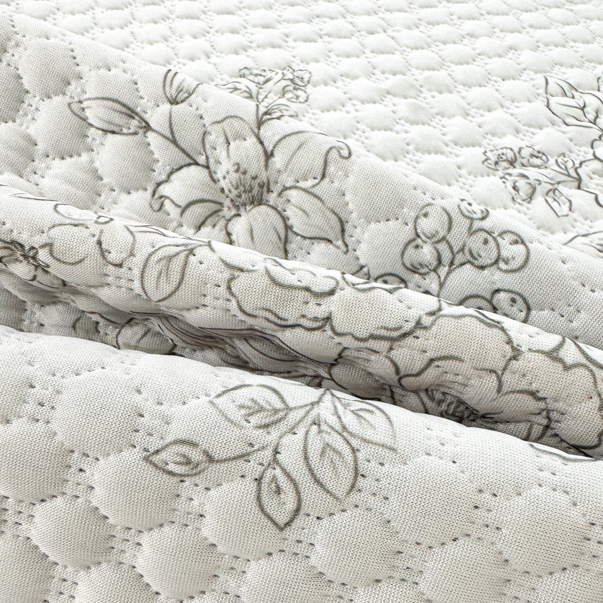 91家纺网 家纺一手货源 找家纺 寐居家纺 2026新款冰豆豆数码印花席三明治底凉席席子 花知意