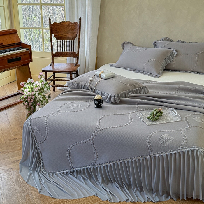 91家纺网 家纺一手货源 找家纺 赫本家纺  2026新款PE高分子单泡提花凉感复合凉席三件套 青屿晚风-灰（三明治复合）