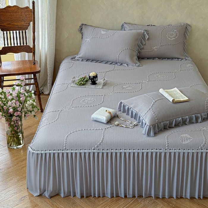 91家纺网 家纺一手货源 找家纺 赫本家纺  2026新款PE高分子单泡提花凉感复合凉席三件套 青屿晚风-灰（三明治复合）