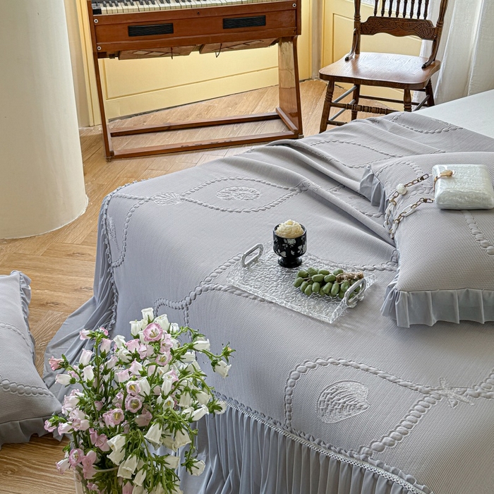 91家纺网 家纺一手货源 找家纺 赫本家纺  2026新款PE高分子单泡提花凉感复合凉席三件套 青屿晚风-灰（三明治复合）