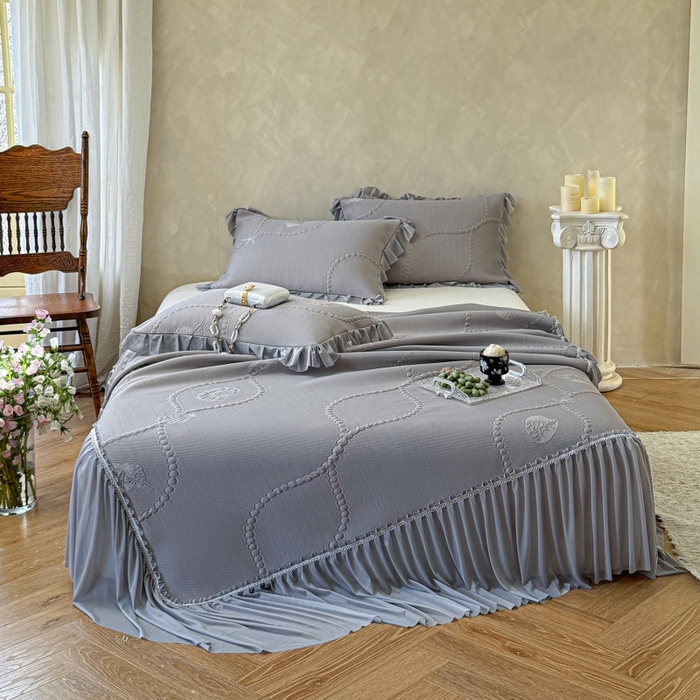 91家纺网 家纺一手货源 找家纺 赫本家纺  2026新款PE高分子单泡提花凉感复合凉席三件套 青屿晚风-灰（三明治复合）