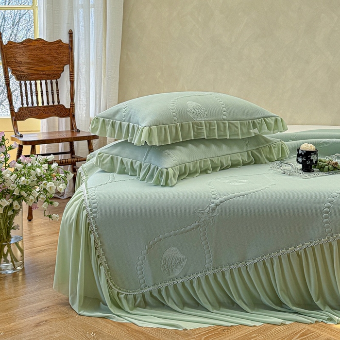 91家纺网 家纺一手货源 找家纺 赫本家纺  2026新款PE高分子单泡提花凉感复合凉席三件套 青屿晚风-绿（三明治复合）