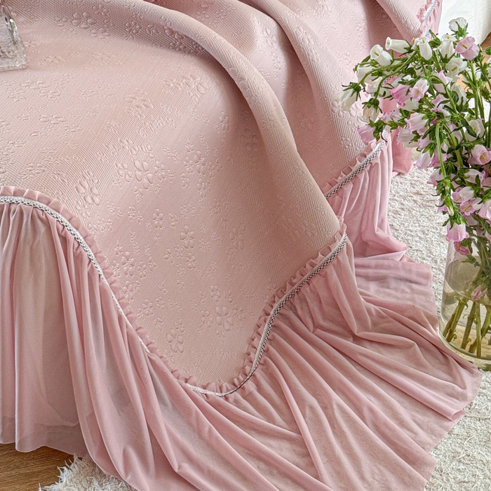 91家纺网 家纺一手货源 找家纺 赫本家纺  2026新款PE高分子单泡提花凉感复合凉席三件套 桃雾奶芙-粉（三明治复合）