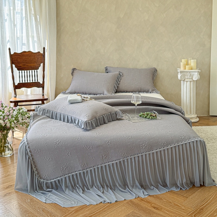 91家纺网 家纺一手货源 找家纺 赫本家纺  2026新款PE高分子单泡提花凉感复合凉席三件套 桃雾奶芙-灰（三明治复合）