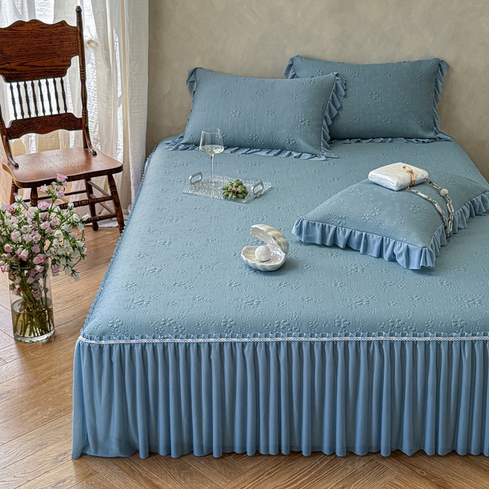 91家纺网 家纺一手货源 找家纺 赫本家纺  2026新款PE高分子单泡提花凉感复合凉席三件套 桃雾奶芙-蓝（三明治复合）