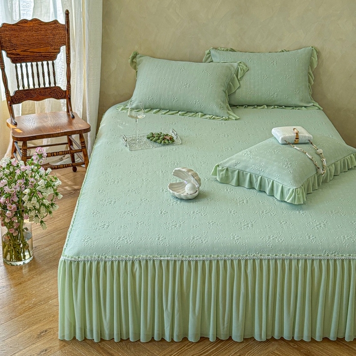 91家纺网 家纺一手货源 找家纺 赫本家纺  2026新款PE高分子单泡提花凉感复合凉席三件套 桃雾奶芙-绿（三明治复合）