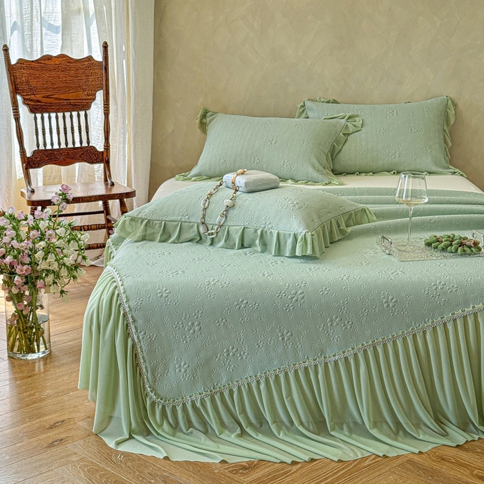 91家纺网 家纺一手货源 找家纺 赫本家纺  2026新款PE高分子单泡提花凉感复合凉席三件套 桃雾奶芙-绿（三明治复合）