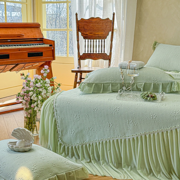 91家纺网 家纺一手货源 找家纺 赫本家纺  2026新款PE高分子单泡提花凉感复合凉席三件套 桃雾奶芙-绿（三明治复合）