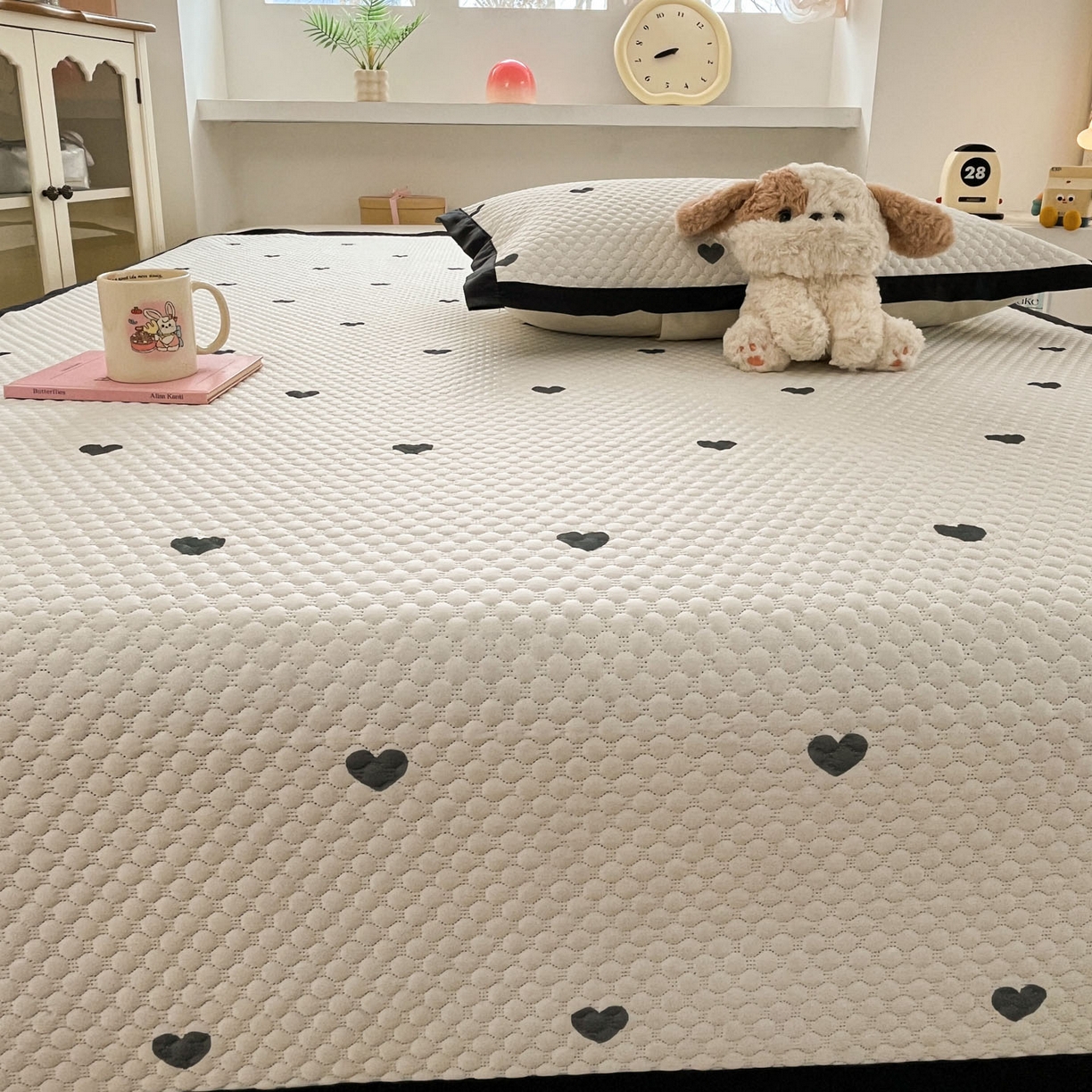 91家纺网 家纺一手货源 找家纺 寐居家纺 2026新款冰豆豆数码印花席三明治底凉席席子 山茶物语