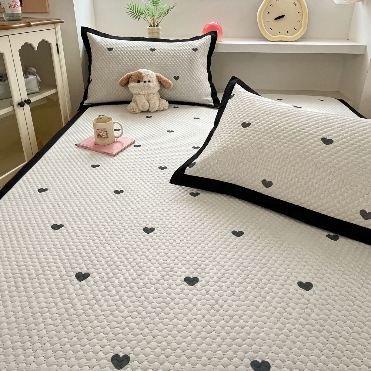 91家纺网 家纺一手货源 找家纺 寐居家纺 2026新款冰豆豆数码印花席三明治底凉席席子 山茶物语