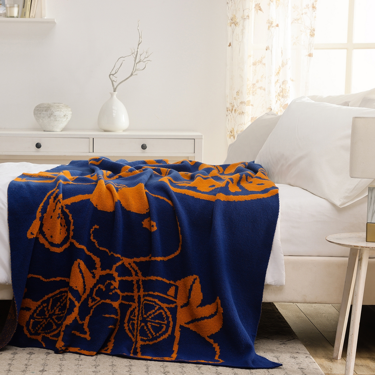 91家纺网 家纺一手货源 找家纺 栩裕纺织 2026新款史努比SNOOPY正版授权独家针织毯披肩膝盖毯儿童毯多功能盖毯送礼礼品终端控价 史努比-香橘士