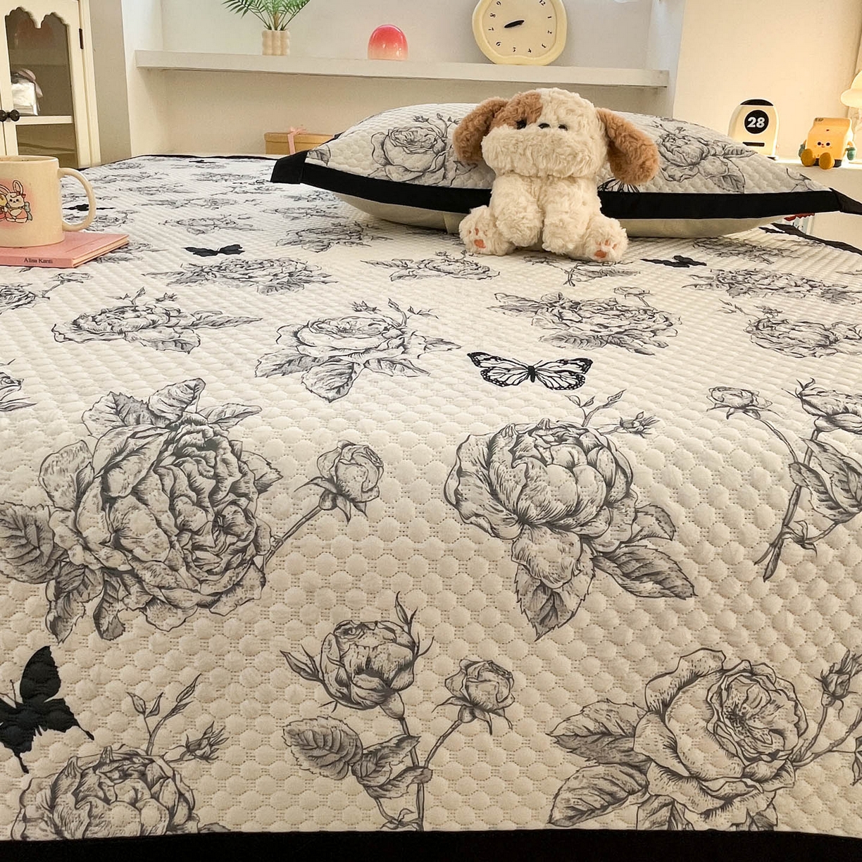 91家纺网 家纺一手货源 找家纺 寐居家纺 2026新款冰豆豆数码印花席三明治底凉席席子 盛世蔷薇