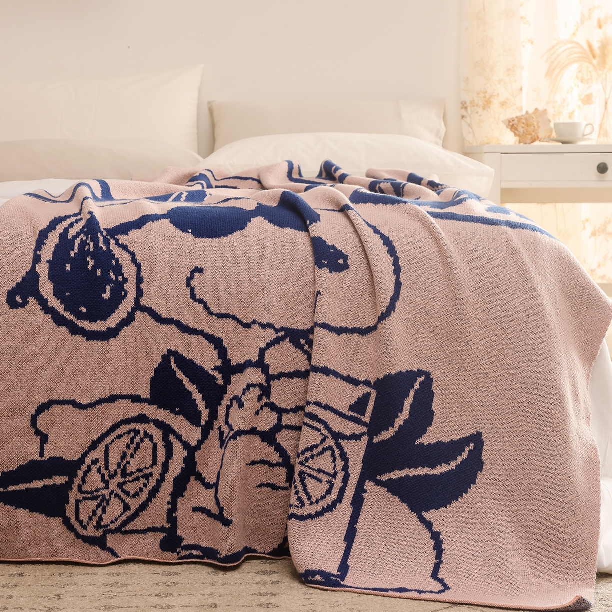 栩裕纺织 2026新款史努比SNOOPY正版授权独家针织毯披肩膝盖毯儿童毯多功能盖毯送礼礼品终端控价 史努比-香橘士（粉）