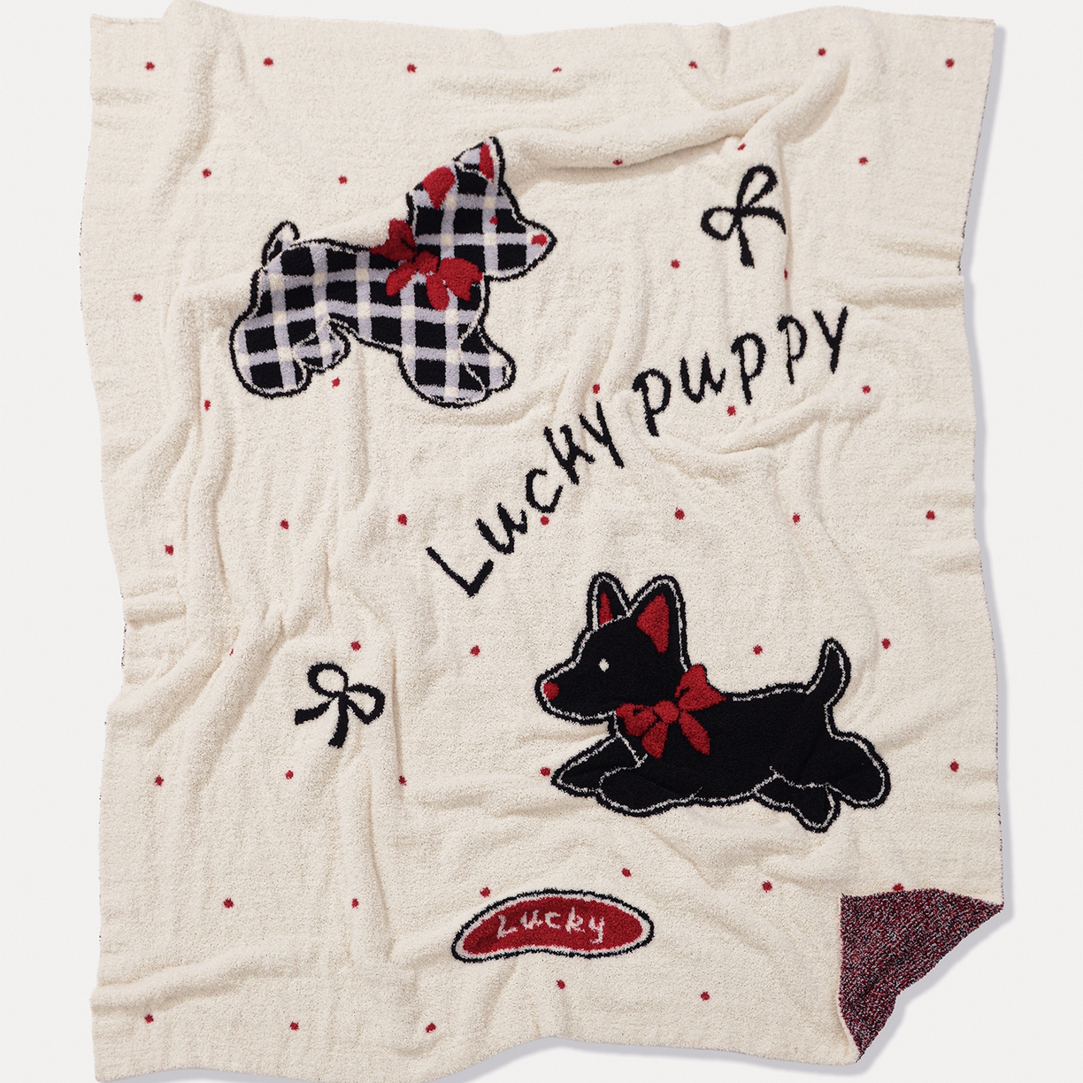 91家纺网 家纺一手货源 找家纺 栩裕纺织 2026新款艺术家居超柔半边绒A类针织毯披肩毯多功能盖毯礼物礼品终端控价 幸运狗Lucky puppy抱枕套