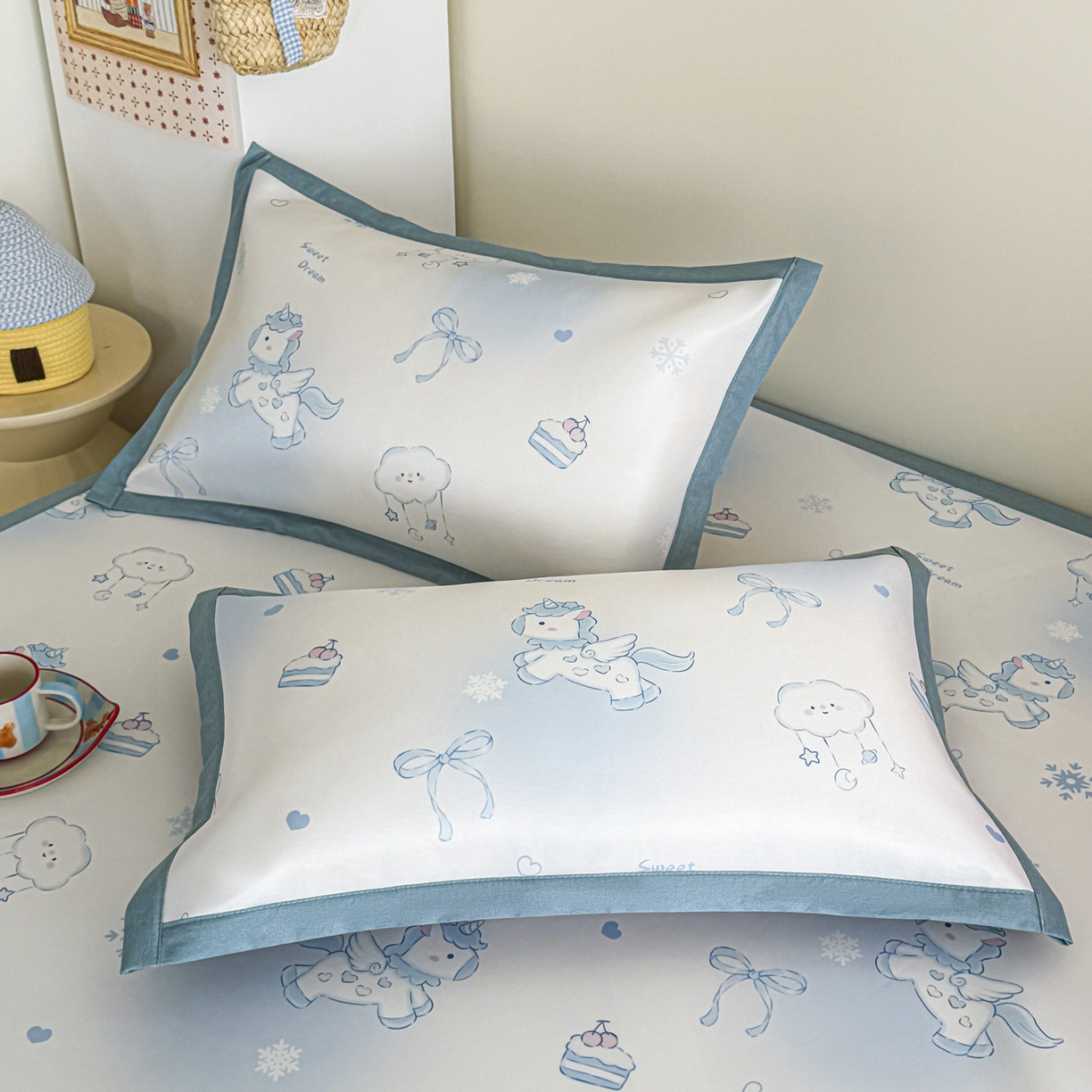 91家纺网 家纺一手货源 找家纺 倾慕家纺 2026春夏新款A类印花小冰皮软席凉席席子 云朵小马