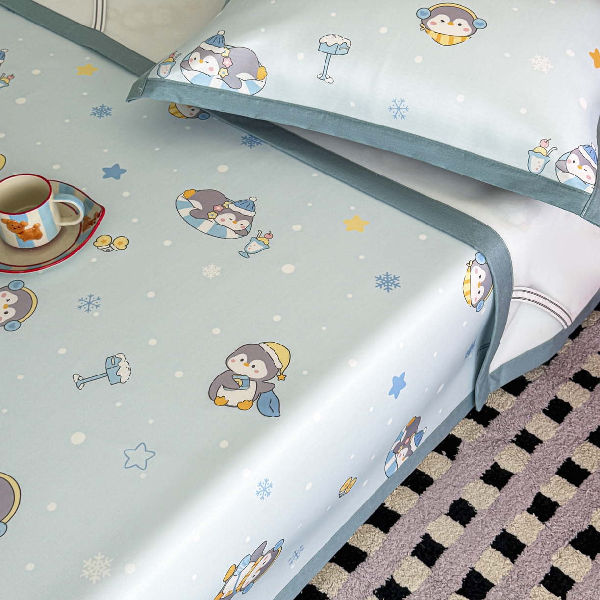 91家纺网 家纺一手货源 找家纺 倾慕家纺 2026春夏新款A类印花小冰皮软席凉席席子 冰雪企鹅