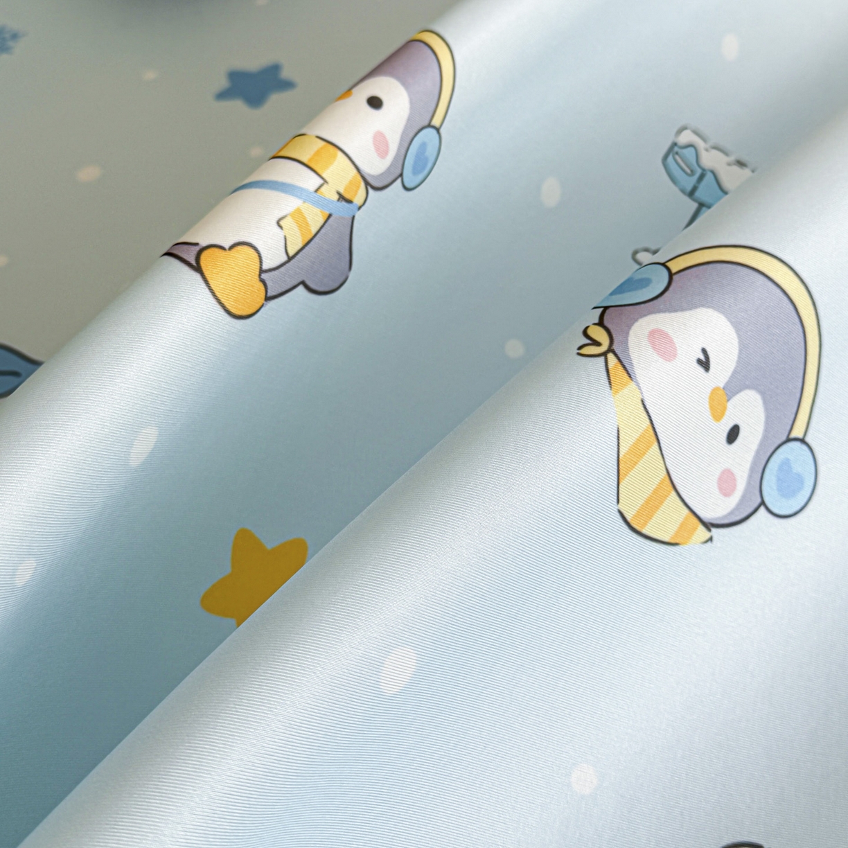 91家纺网 家纺一手货源 找家纺 倾慕家纺 2026春夏新款A类印花小冰皮软席凉席席子 冰雪企鹅