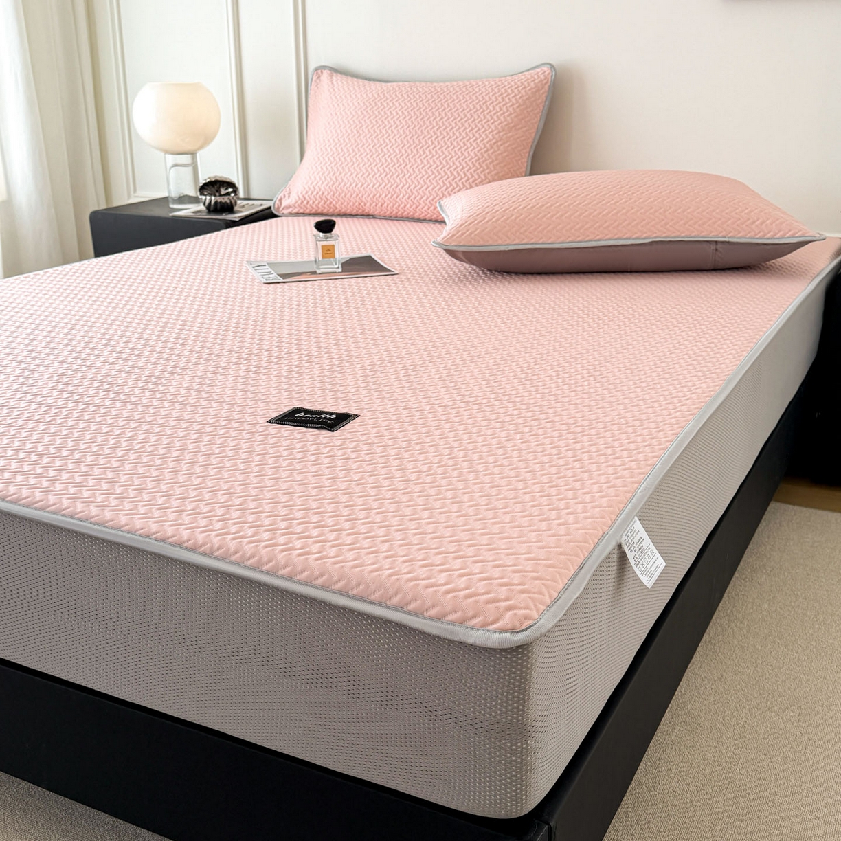 91家纺网 家纺一手货源 找家纺 （总）倾慕家纺 2026春夏新款全PE冰豆豆全包围床笠款凉席席子