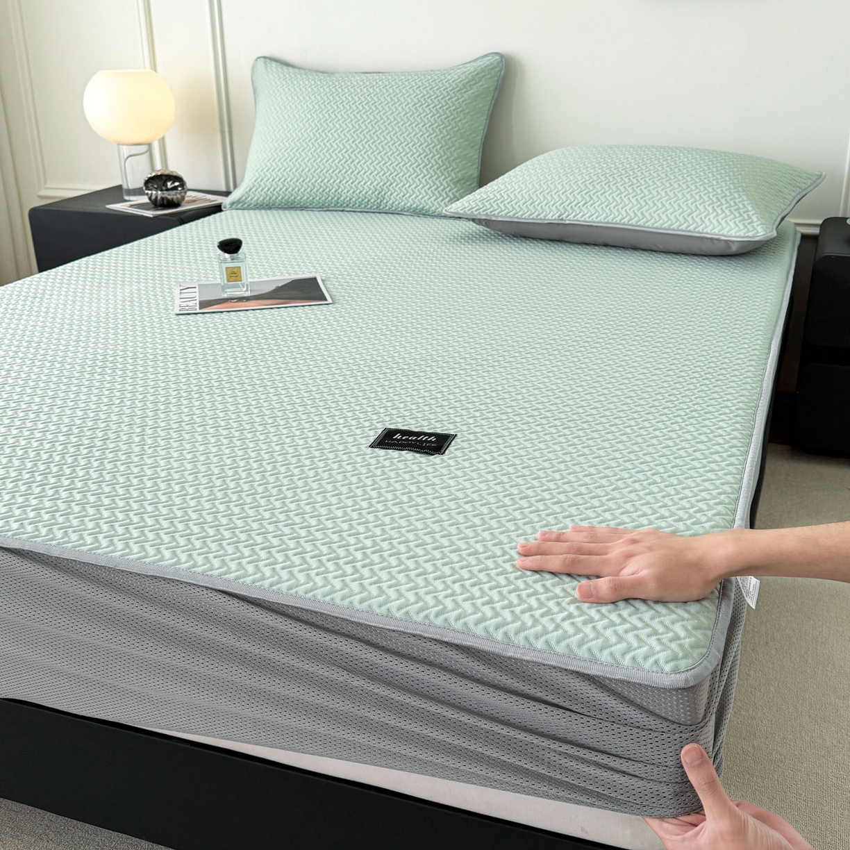 91家纺网 家纺一手货源 找家纺 （总）倾慕家纺 2026春夏新款全PE冰豆豆全包围床笠款凉席席子