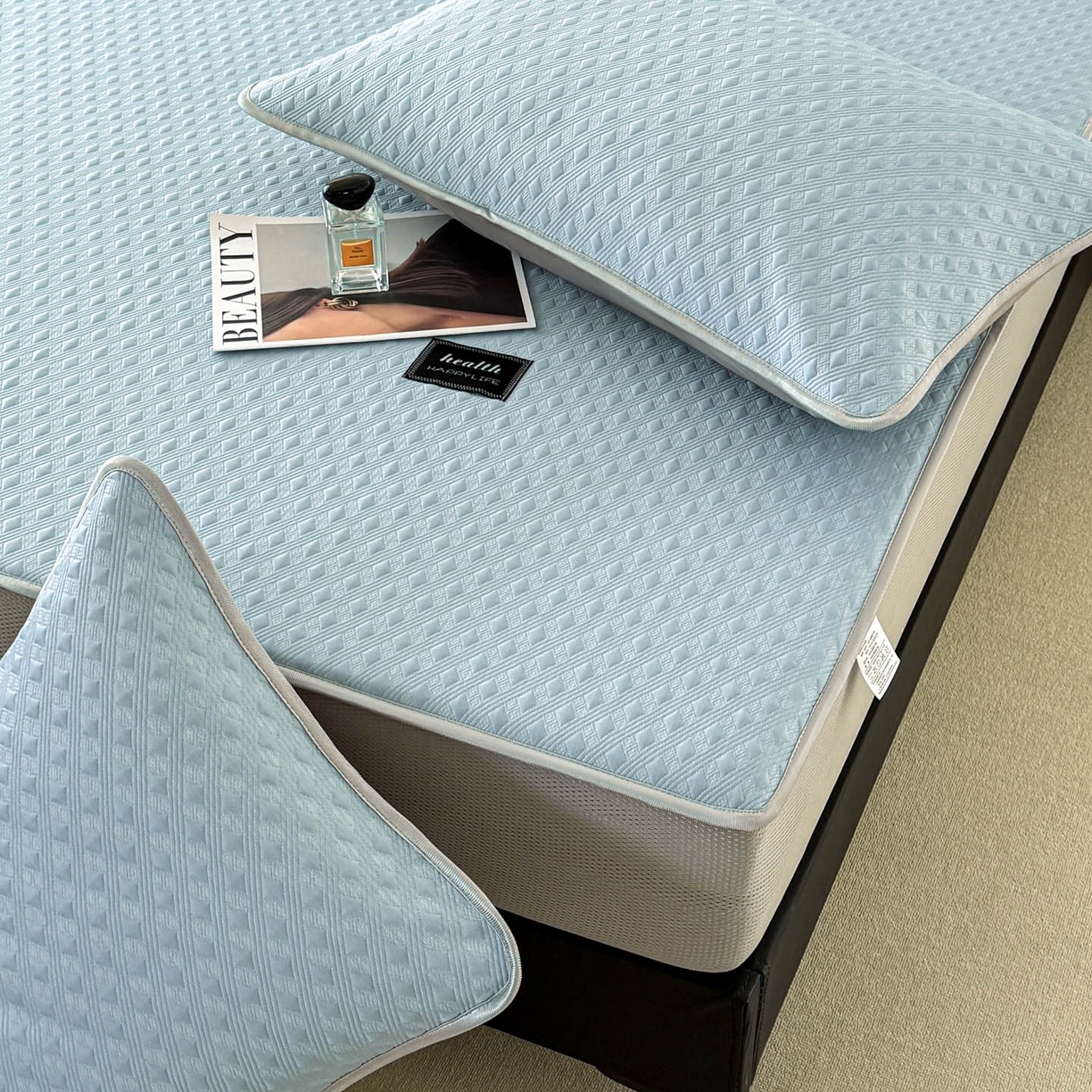 91家纺网 家纺一手货源 找家纺 倾慕家纺 2026春夏新款全PE冰豆豆全包围床笠款凉席席子 菱形泡蓝