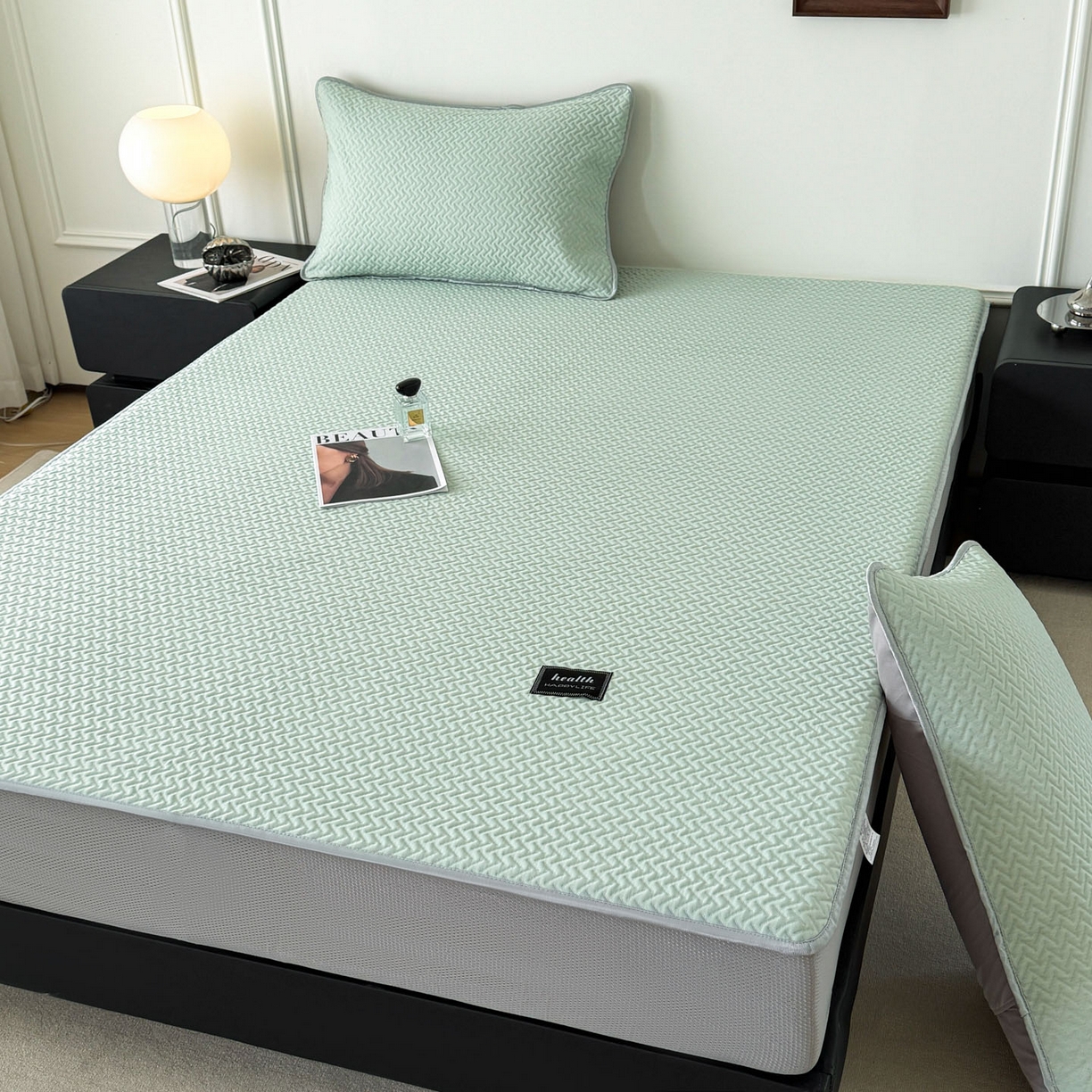 91家纺网 家纺一手货源 找家纺 倾慕家纺 2026春夏新款全PE冰豆豆全包围床笠款凉席席子 箭纹绿