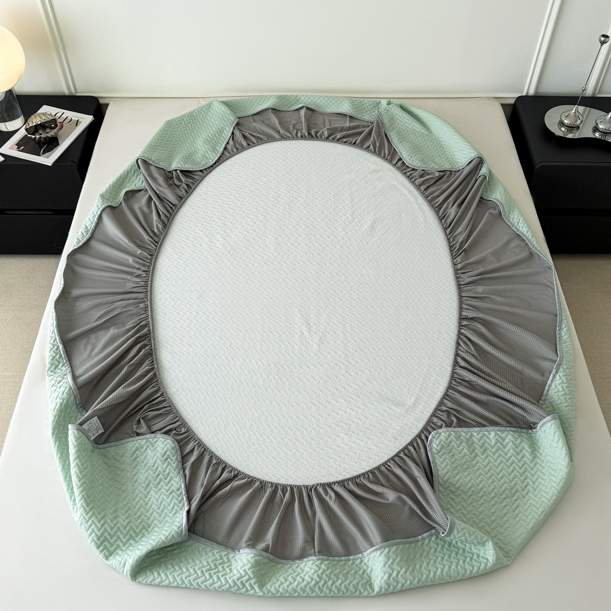 91家纺网 家纺一手货源 找家纺 倾慕家纺 2026春夏新款全PE冰豆豆全包围床笠款凉席席子 箭纹绿