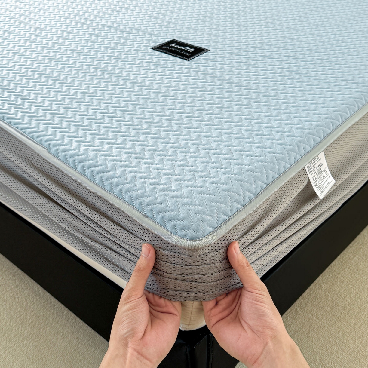 91家纺网 家纺一手货源 找家纺 倾慕家纺 2026春夏新款全PE冰豆豆全包围床笠款凉席席子 箭纹蓝