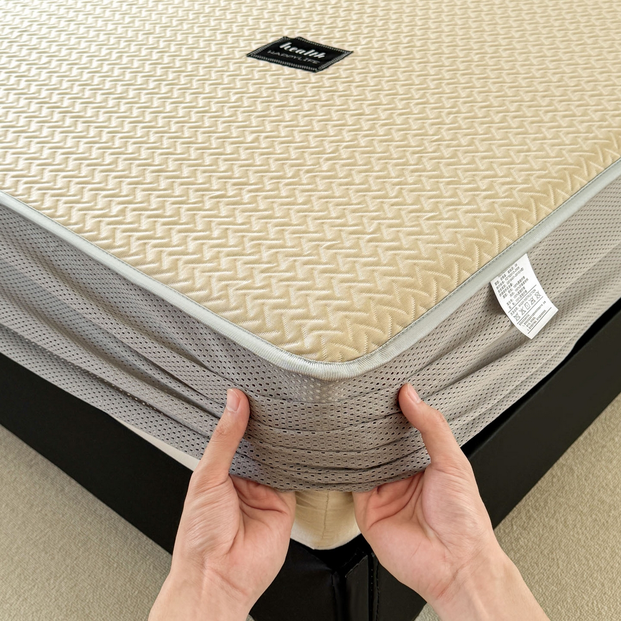 91家纺网 家纺一手货源 找家纺 倾慕家纺 2026春夏新款全PE冰豆豆全包围床笠款凉席席子 箭纹卡其