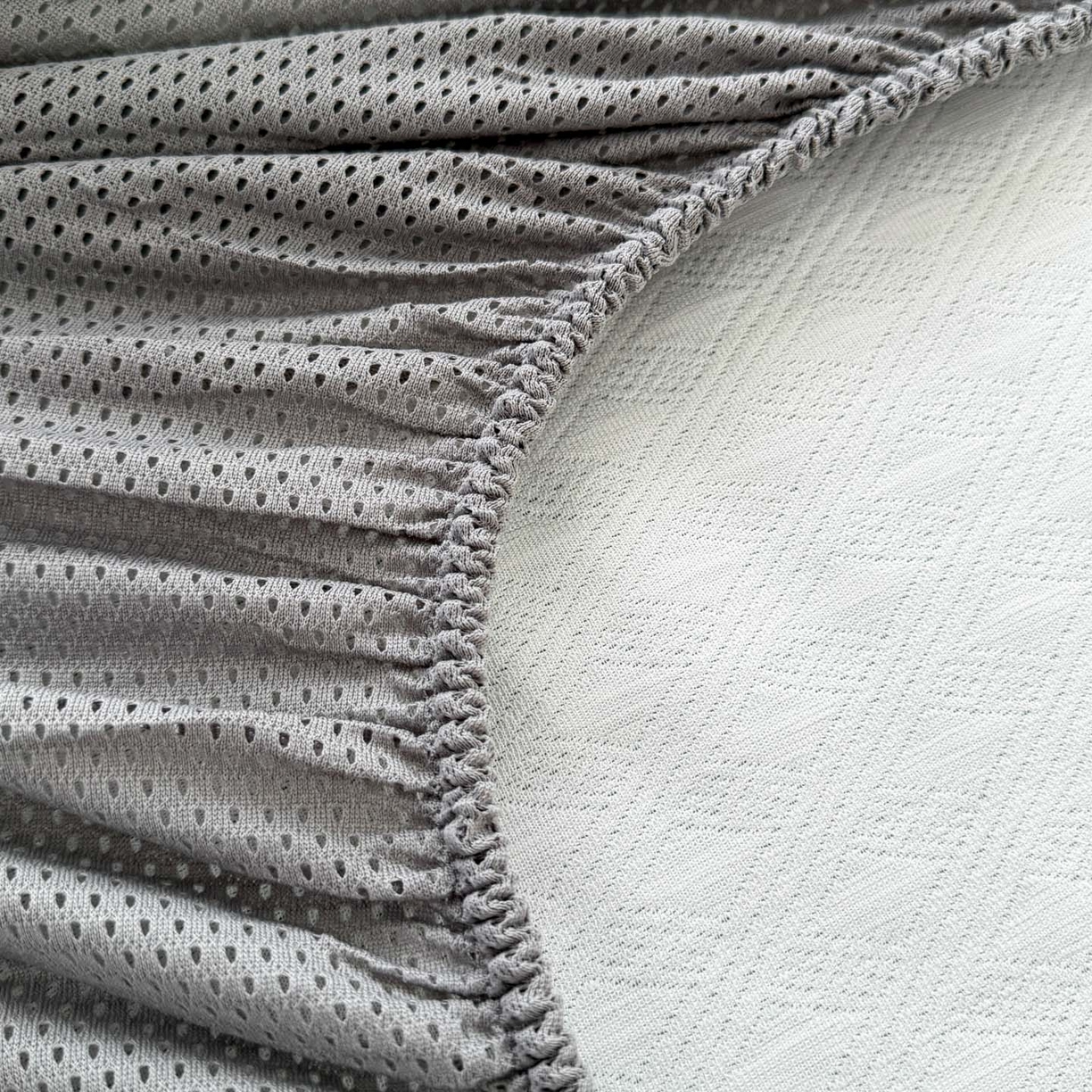 91家纺网 家纺一手货源 找家纺 倾慕家纺 2026春夏新款全PE冰豆豆全包围床笠款凉席席子 菱形泡绿