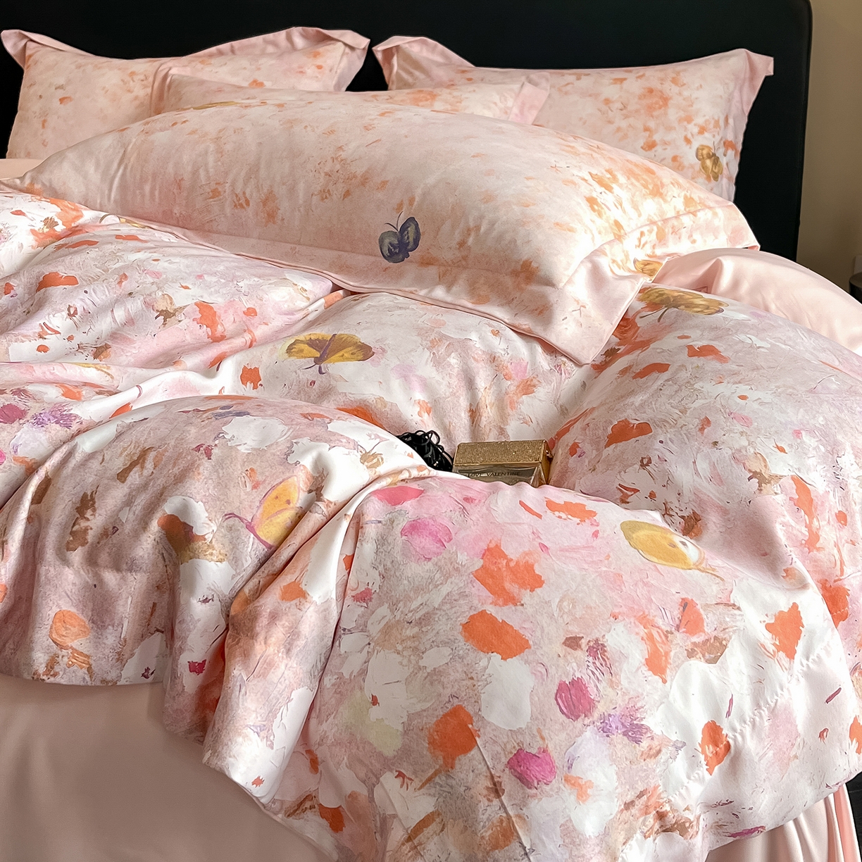 91家纺网 家纺一手货源 找家纺 经年 2026春夏新款天丝数码印花四件套-花漾蝶影 花漾蝶影-粉玉