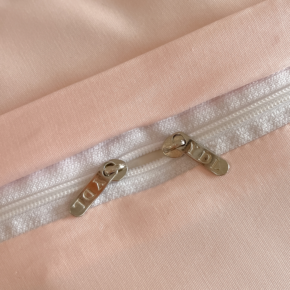 91家纺网 家纺一手货源 找家纺 经年 2026春夏新款天丝数码印花四件套-花漾蝶影 花漾蝶影-粉玉