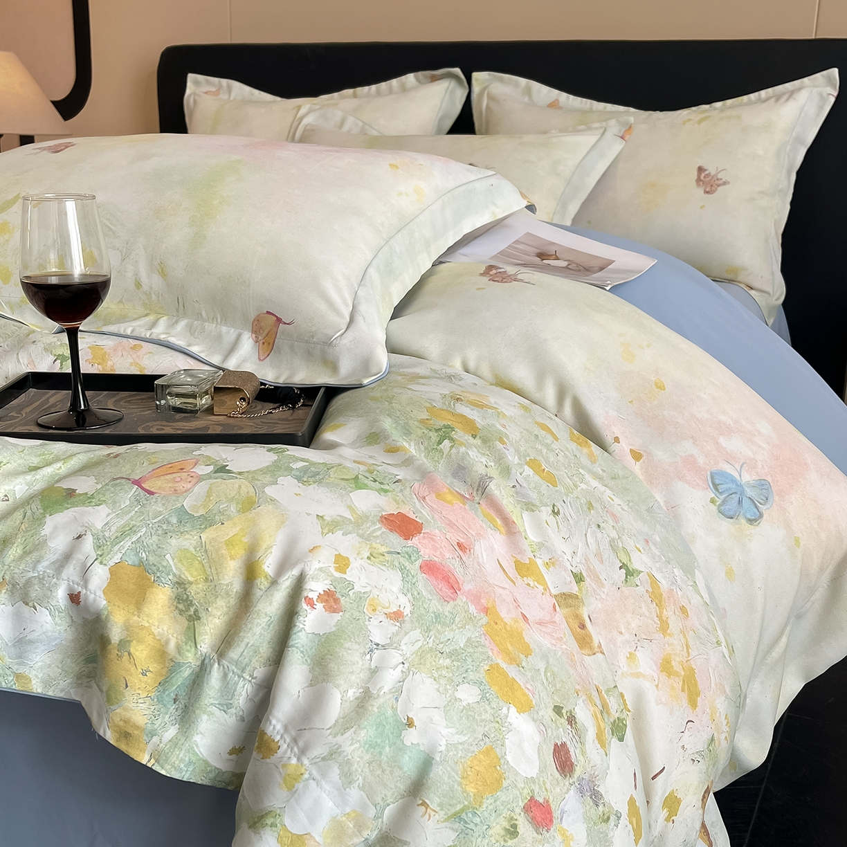 91家纺网 家纺一手货源 找家纺 经年 2026春夏新款天丝数码印花四件套-花漾蝶影 花漾蝶影-绿蓝