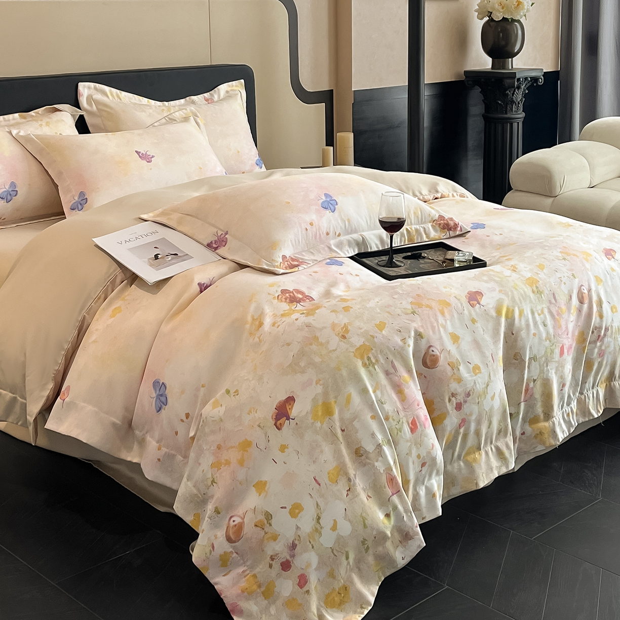 91家纺网 家纺一手货源 找家纺 经年 2026春夏新款天丝数码印花四件套-花漾蝶影 花漾蝶影-香槟