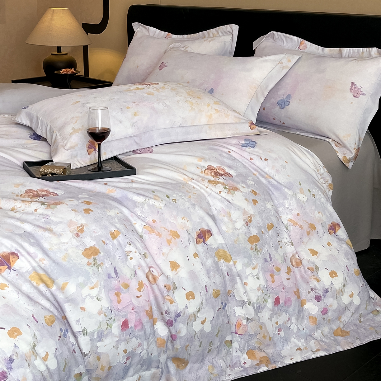 91家纺网 家纺一手货源 找家纺 经年 2026春夏新款天丝数码印花四件套-花漾蝶影 花漾蝶影-紫灰